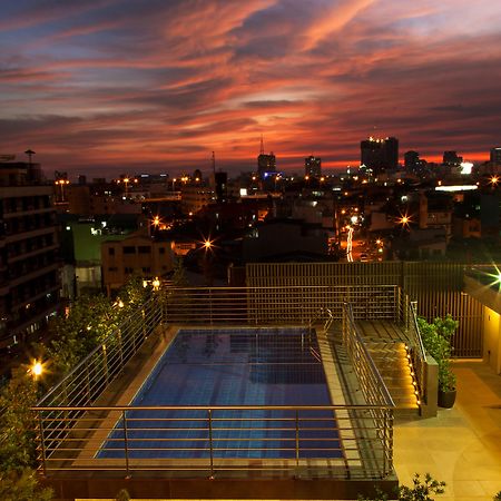 Herald Suites Makati City Bagian luar foto